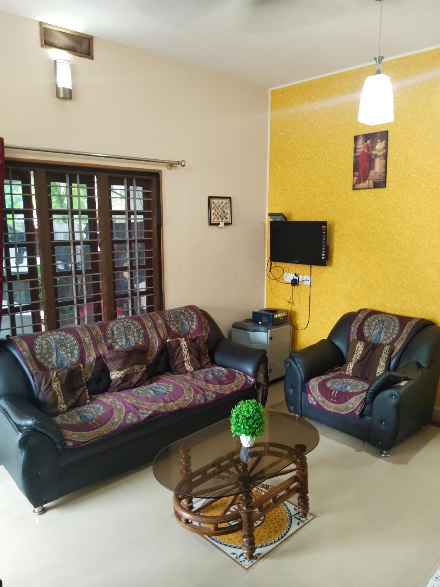 Maanyatha Home Stay Manipal Room photo
